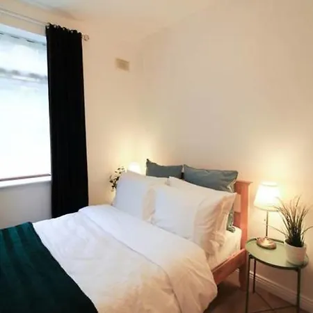 3arena Bright And Stylish 2 Bedroom