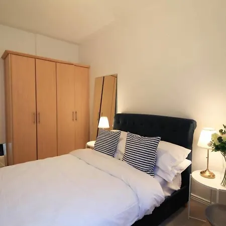 3arena Bright And Stylish 2 Bedroom 公寓